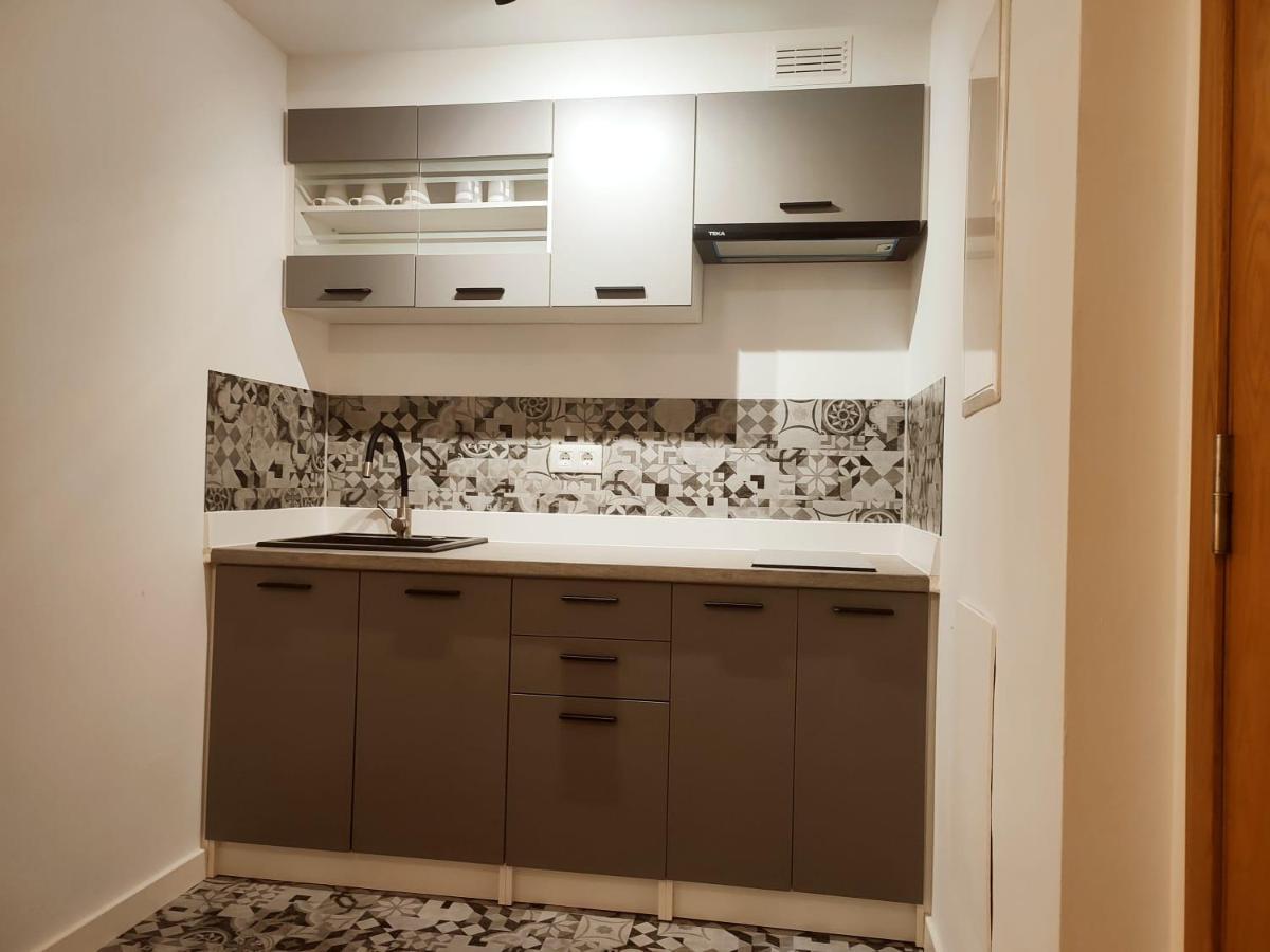 Milla Sonsuites O O Milladoiro Esterno foto